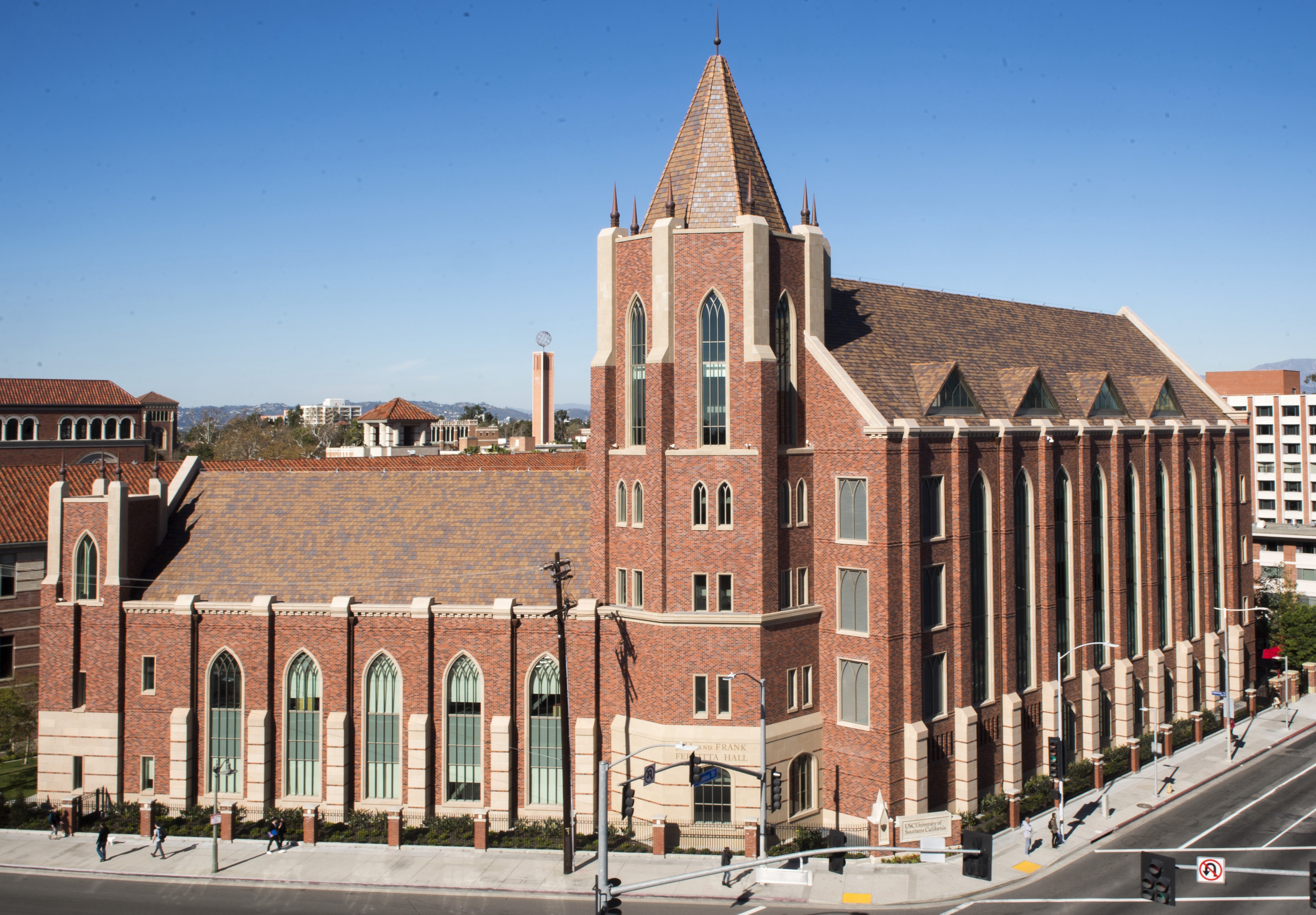 Bridge Hall, where many of USC Marshall students take classes.